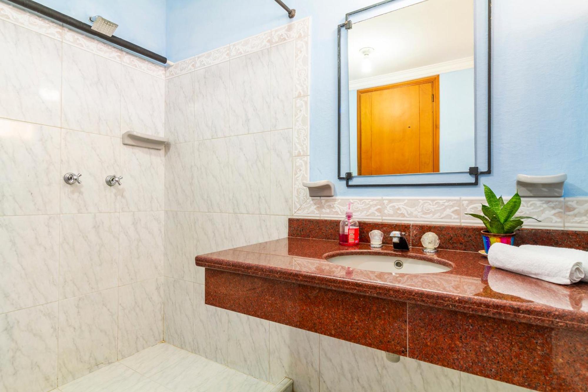 Habitación privada y amplia cerca zonas turísticas Cartagena Exterior foto