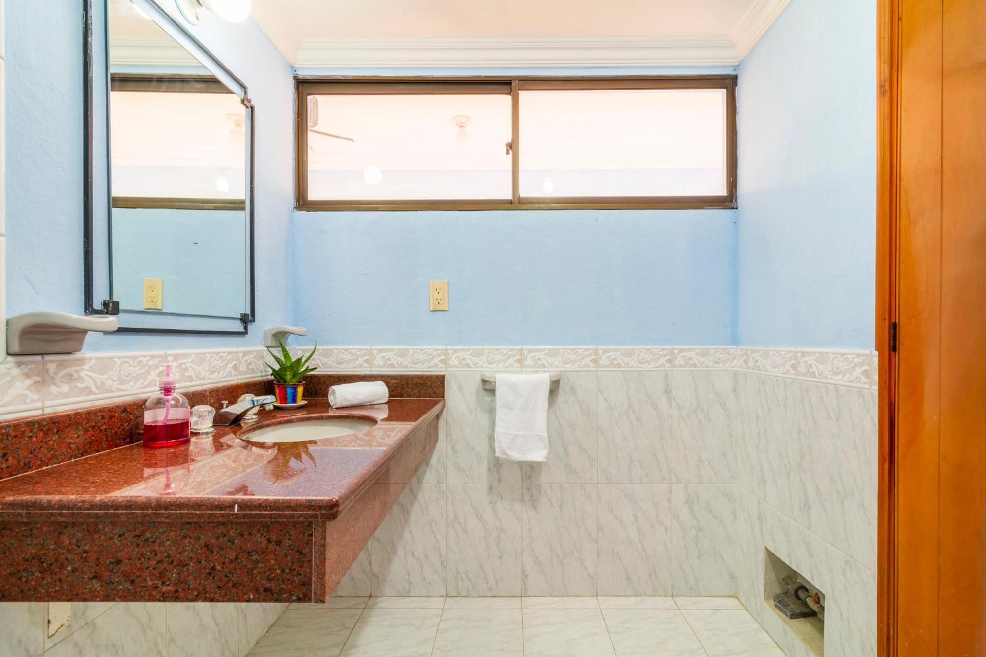 Habitación privada y amplia cerca zonas turísticas Cartagena Exterior foto